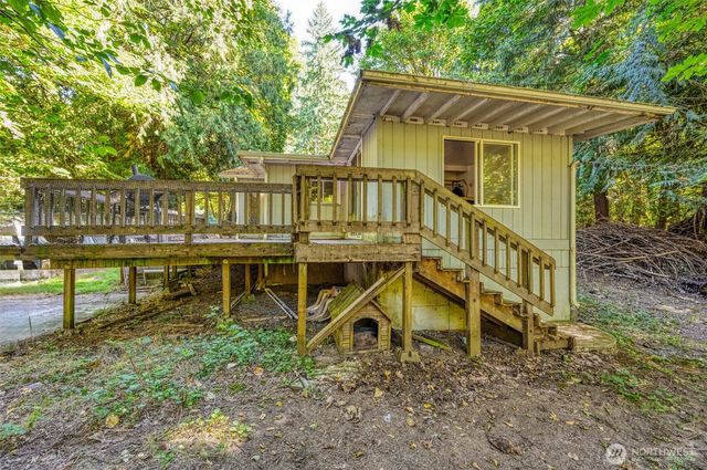 1671 NE Mission Creek Road, Belfair, WA 98528