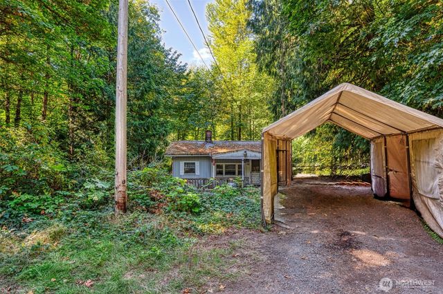 1671 NE Mission Creek Road, Belfair, WA 98528