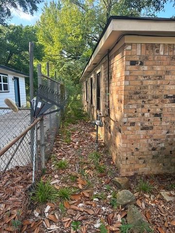 561 Sassafras Avenue, Shreveport, LA 71106
