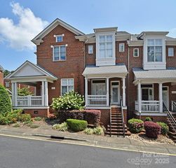 4939 South Hill View Drive, Charlotte, NC 28210