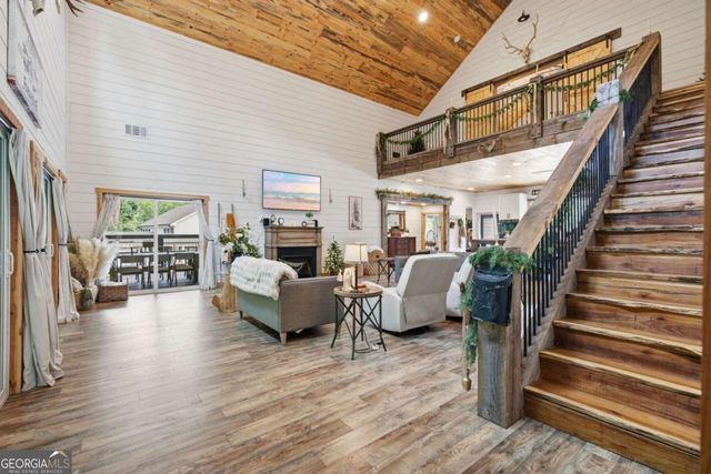 426 Thompson Creek Park Road, Dawsonville, GA 30534