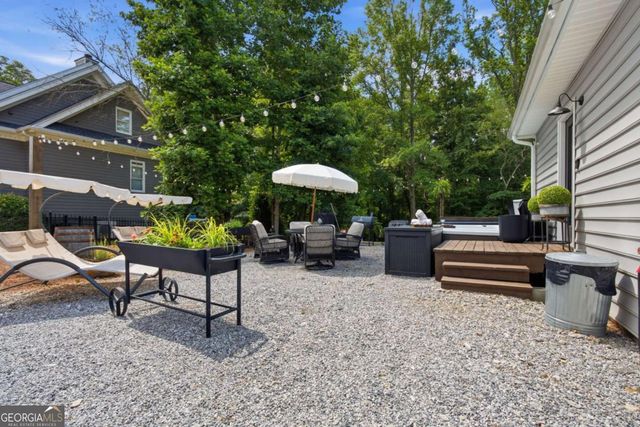 426 Thompson Creek Park Road, Dawsonville, GA 30534