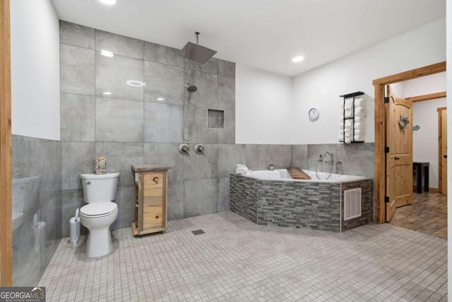 426 Thompson Creek Park Road, Dawsonville, GA 30534