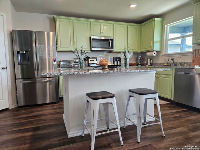 535 Wild Olive Way, San Antonio, TX 78219