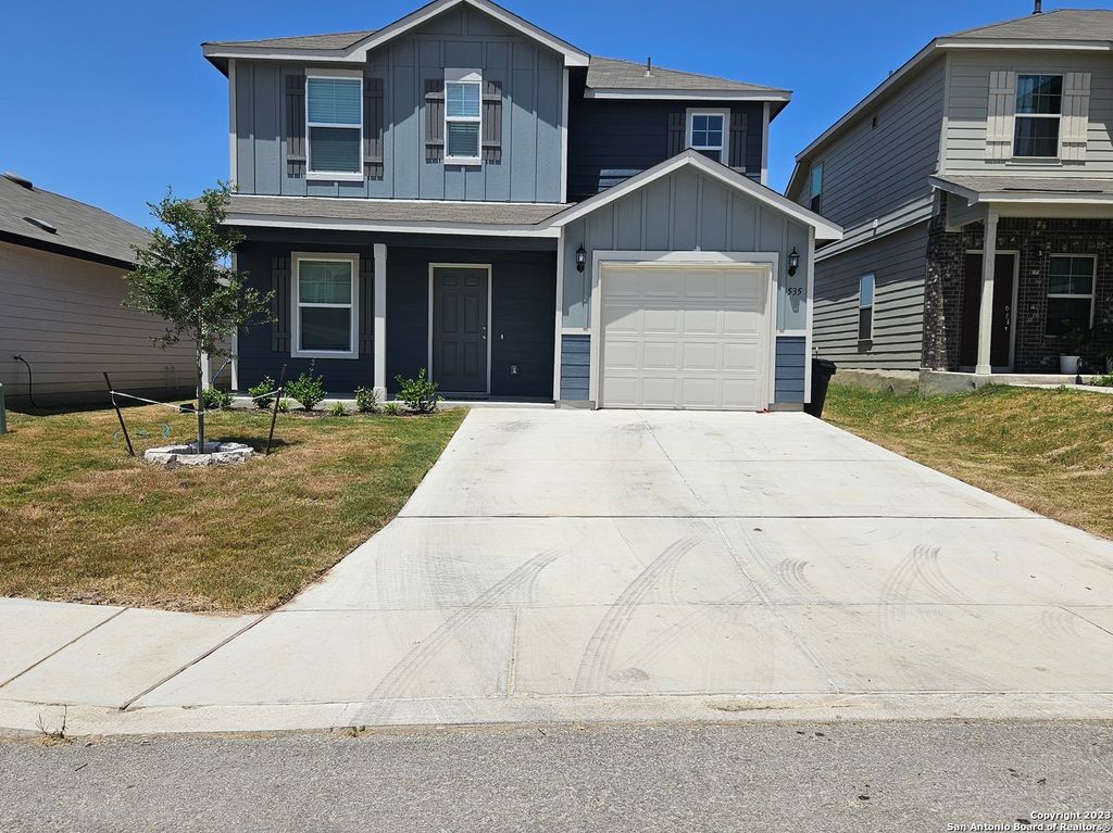 535 Wild Olive Way, San Antonio, TX 78219