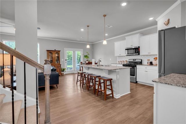 90 Hummingbird Trail, Dallas, GA 30132