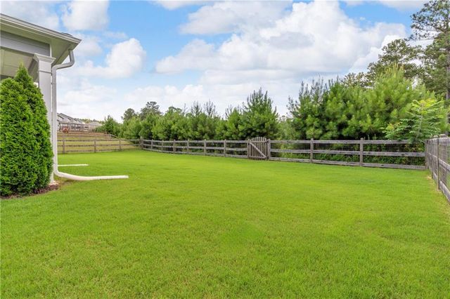 90 Hummingbird Trail, Dallas, GA 30132