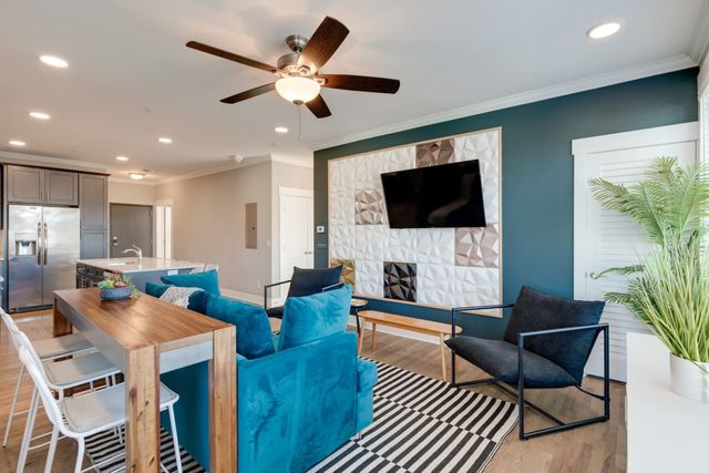 4405 Kentucky Ave Apt 402, Nashville, TN 37209