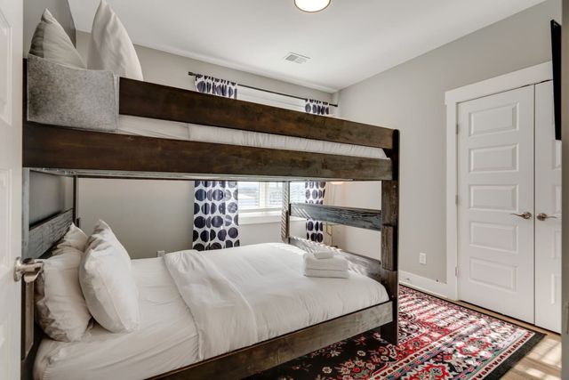 4405 Kentucky Ave Apt 402, Nashville, TN 37209
