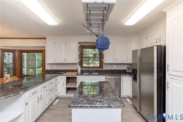 14500 Happy Hill, Chester, VA 23831