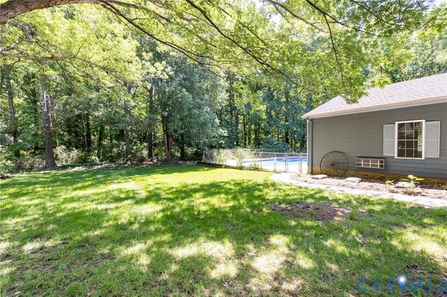 14500 Happy Hill, Chester, VA 23831