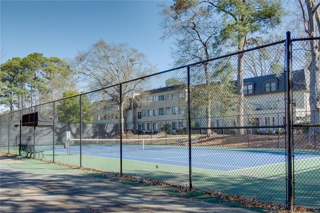 14 Cantey Place, Atlanta, GA 30327