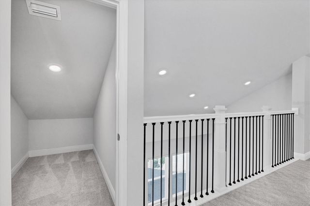 2340 LINDSTROM STREET, Sarasota, FL 34237