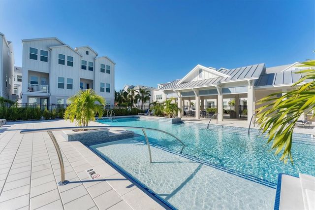 2340 LINDSTROM STREET, Sarasota, FL 34237