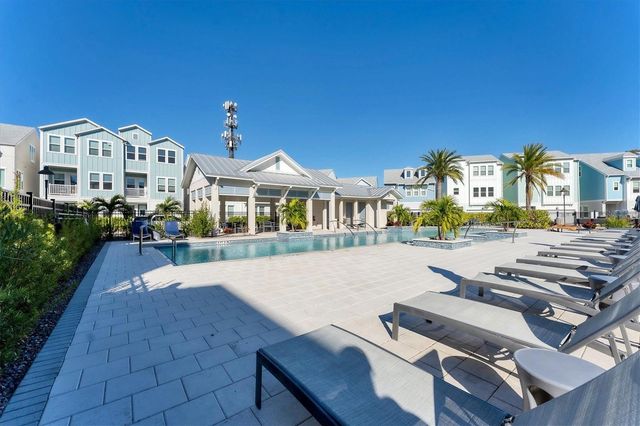 2340 LINDSTROM STREET, Sarasota, FL 34237