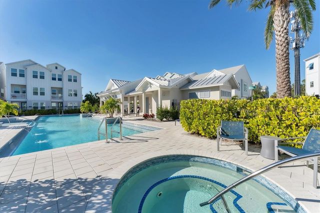 2340 LINDSTROM STREET, Sarasota, FL 34237