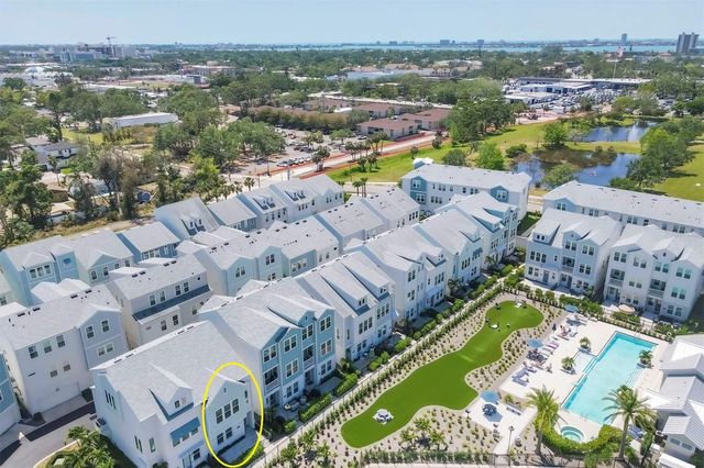 2340 LINDSTROM STREET, Sarasota, FL 34237