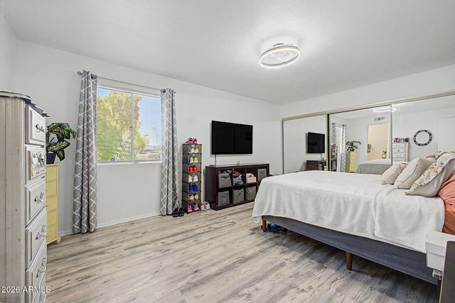 8847 N 8TH Street 101, Phoenix, AZ 85020