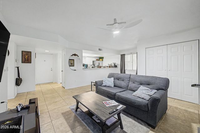 8847 N 8TH Street 101, Phoenix, AZ 85020