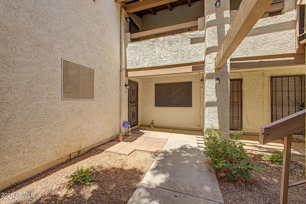 8847 N 8TH Street 101, Phoenix, AZ 85020 — photo 2