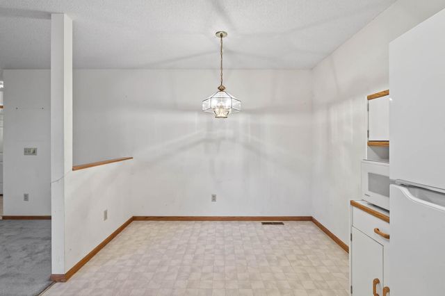 25965 9th Street W, Zimmerman, MN 55398