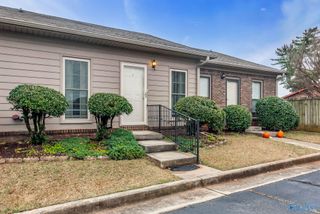 8134 Oldfield Road SW 2A, Huntsville, AL 35802