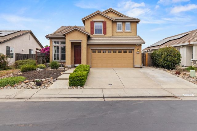 2339 Canary Dr, Rocklin, CA 95765