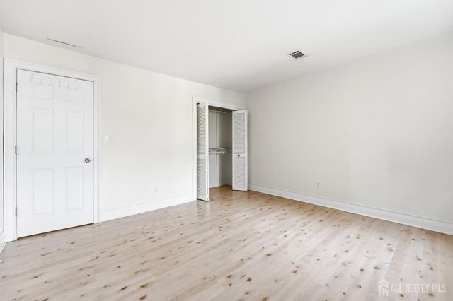 50-10 Prospect Street, Metuchen, NJ 08840