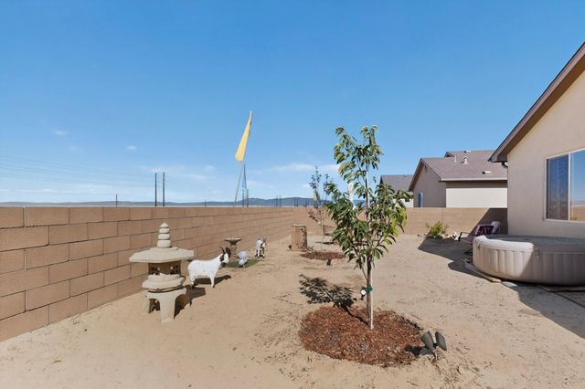 5282 Osha Spring Street SW, Los Lunas, NM 87031