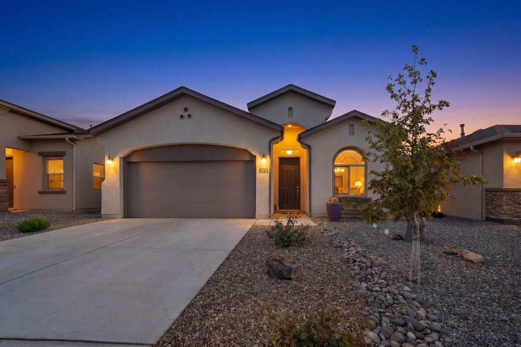 5282 Osha Spring Street SW, Los Lunas, NM 87031