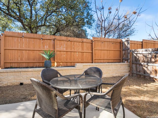 14839 Vance Jackson Rd Unit 303, San Antonio, TX 78249