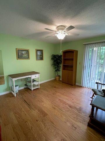 12 Ledgewood Way 1, Peabody, MA 01960