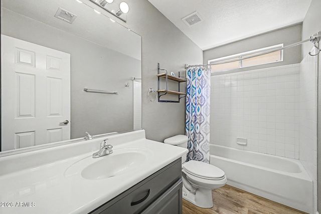 8939 E NACOMA Drive, Sun Lakes, AZ 85248