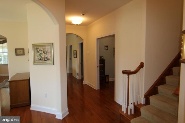 4304 S VICTORIA WAY, Harrisburg, PA 17112