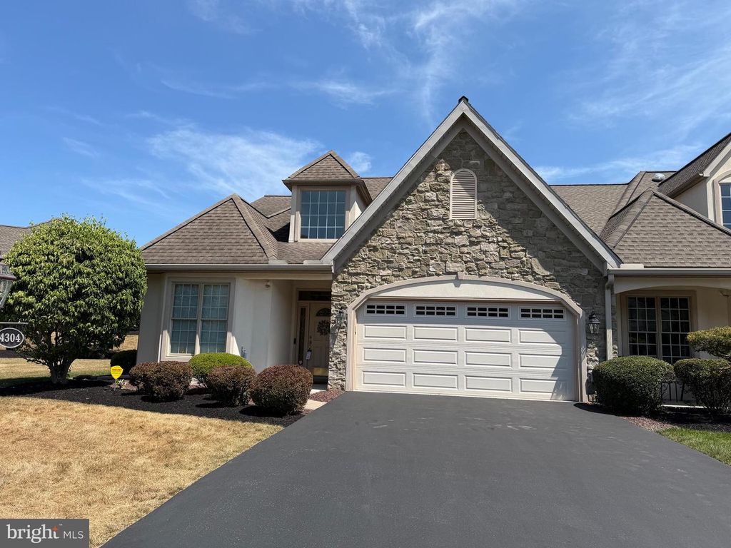 4304 S VICTORIA WAY, Harrisburg, PA 17112