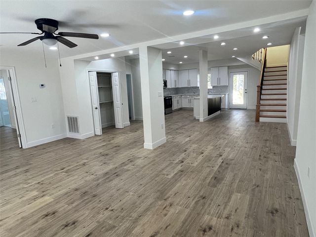 10811 River Oaks Drive, Conroe, TX 77385