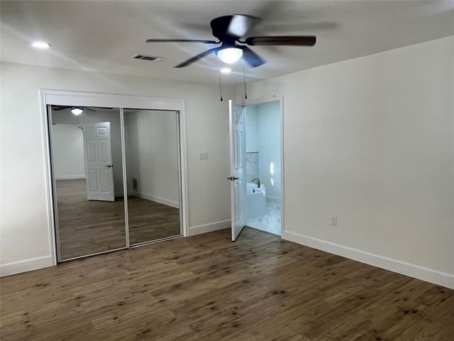 10811 River Oaks Drive, Conroe, TX 77385