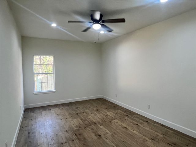 10811 River Oaks Drive, Conroe, TX 77385