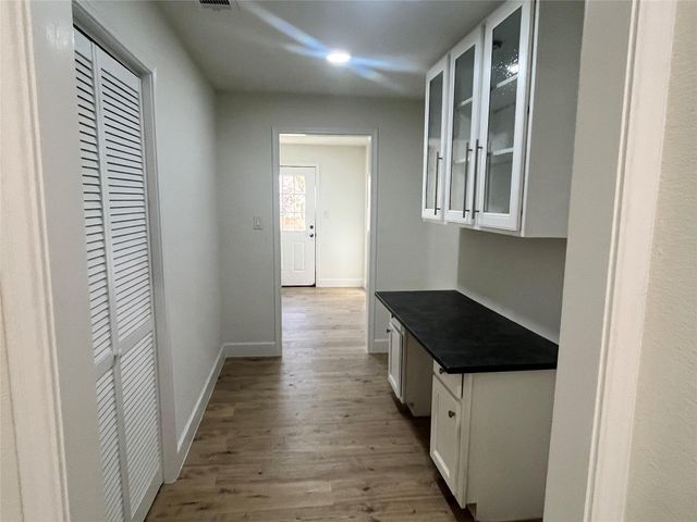 10811 River Oaks Drive, Conroe, TX 77385