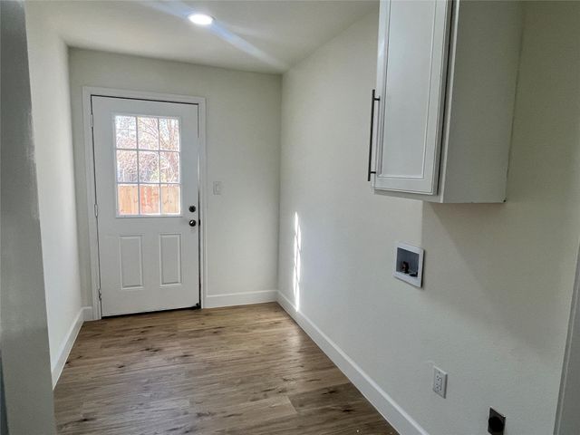 10811 River Oaks Drive, Conroe, TX 77385