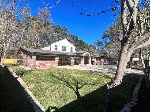 10811 River Oaks Drive, Conroe, TX 77385