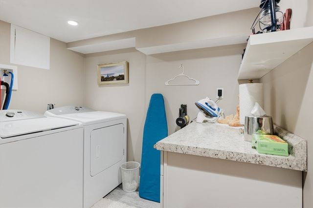 4 Ross Ave, Wareham, MA 02571