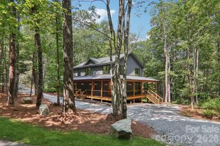 365 Cherokee Circle, Lake Toxaway, NC 28747