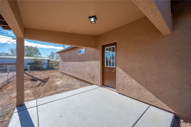 2800 E Lass Avenue, Kingman, AZ 86409