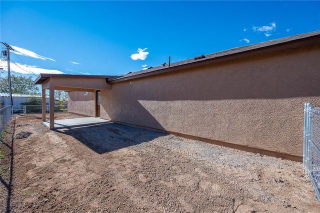 2800 E Lass Avenue, Kingman, AZ 86409