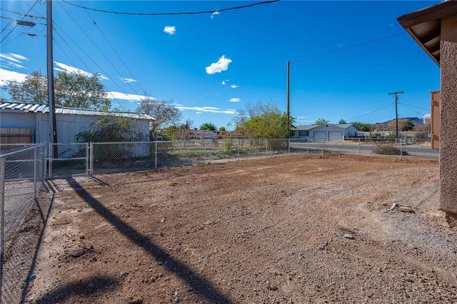 2800 E Lass Avenue, Kingman, AZ 86409