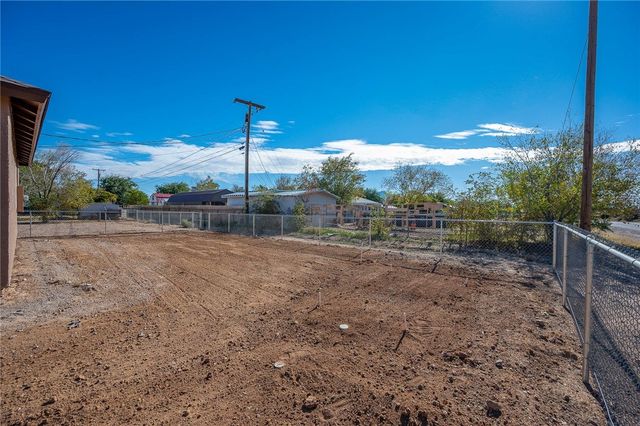 2800 E Lass Avenue, Kingman, AZ 86409