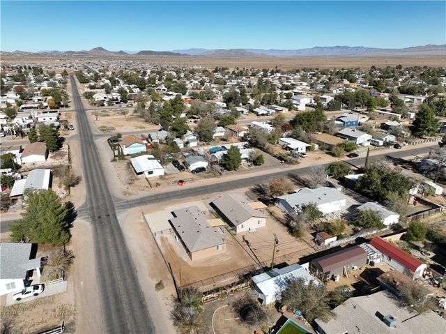 2800 E Lass Avenue, Kingman, AZ 86409