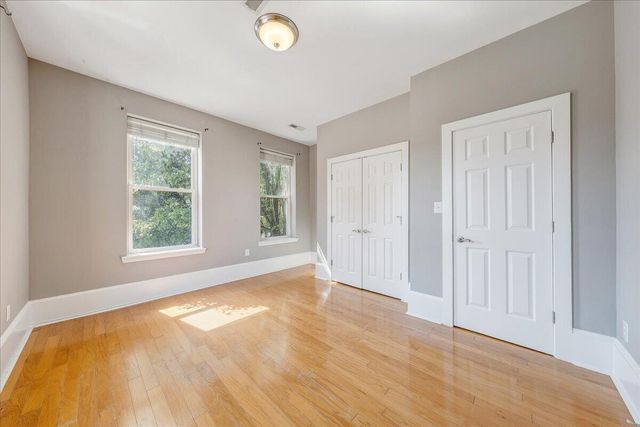 418 1st ST SW 4, Roanoke, VA 24011