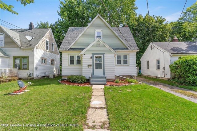 1204 Hapeman Street, Lansing, MI 48915